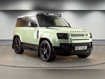 Used Land Rover Defender 90 2023 for sale - 78570920: Photo