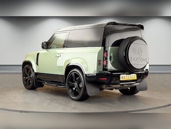 Used Land Rover Defender 90 2023 for sale - 78570920: Photo