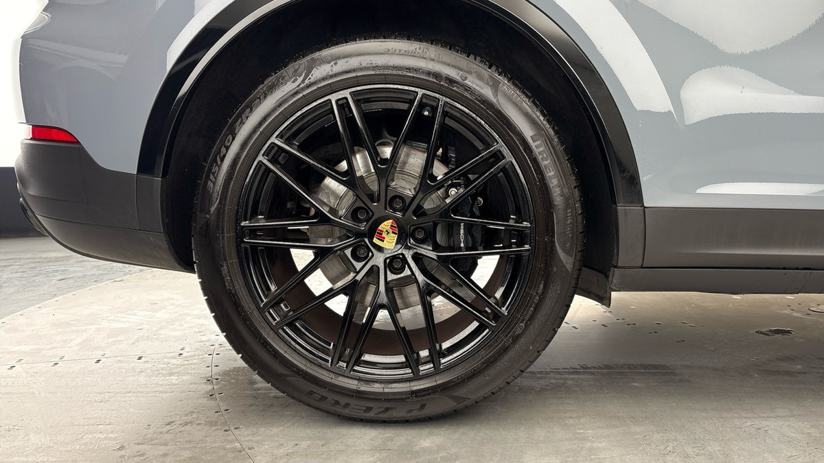 Used Porsche Cayenne 2024 for sale - 77027791: Photo 10