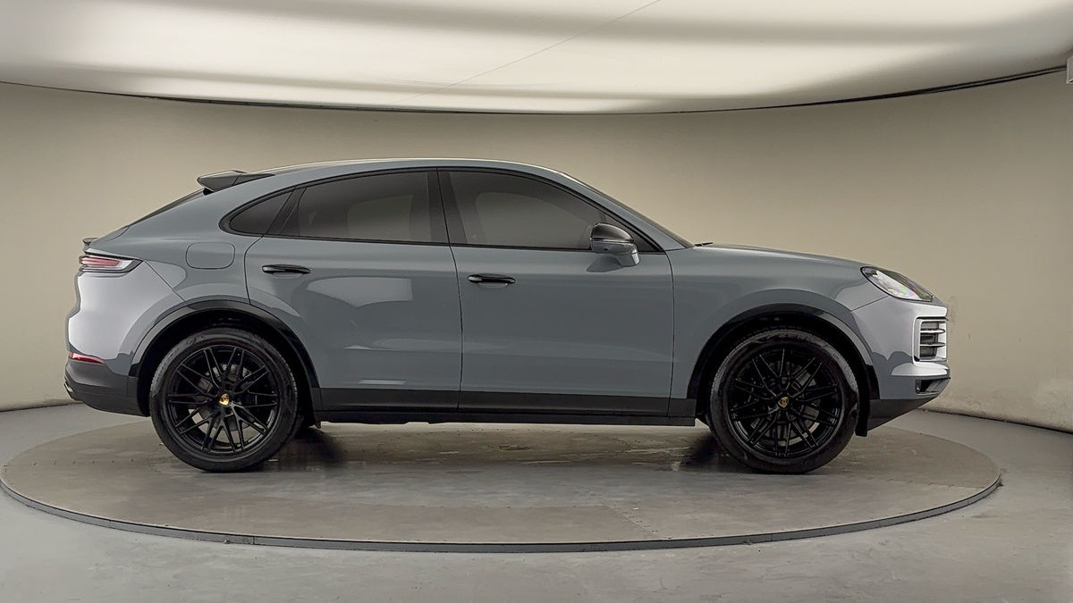 Used Porsche Cayenne 2024 for sale - 77027791: Photo 16