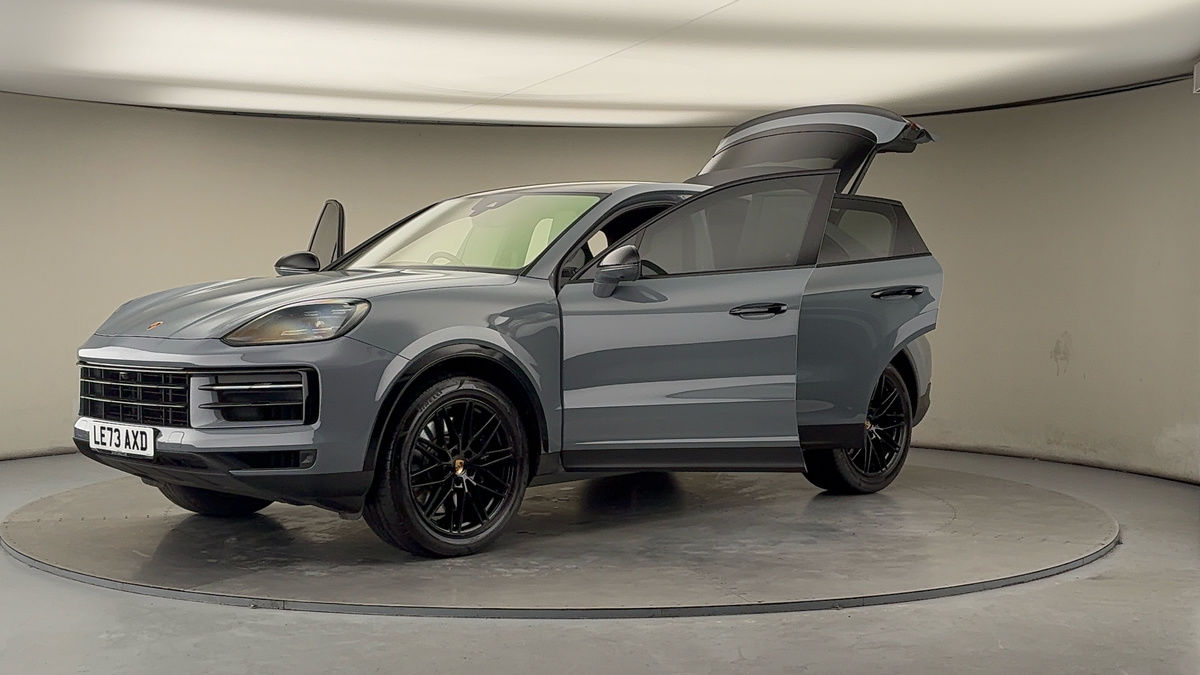 Used Porsche Cayenne 2024 for sale - 77027791: Photo 22