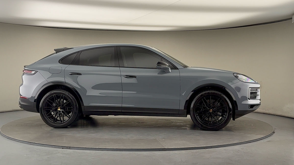 Used Porsche Cayenne 2024 for sale - 77027791: Photo 40