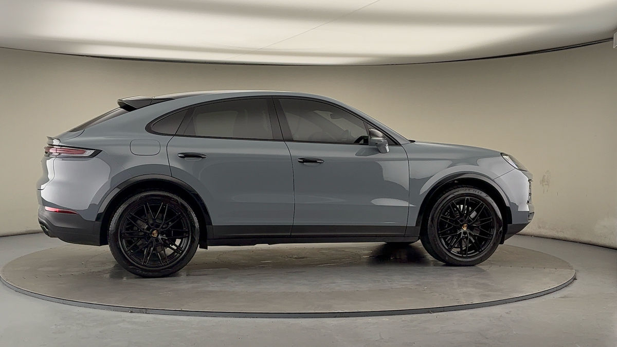 Used Porsche Cayenne 2024 for sale - 77027791: Photo 41