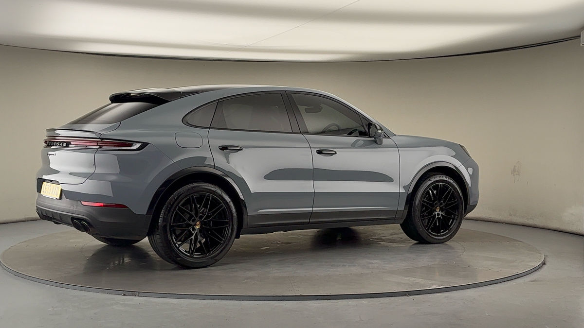 Used Porsche Cayenne 2024 for sale - 77027791: Photo 42