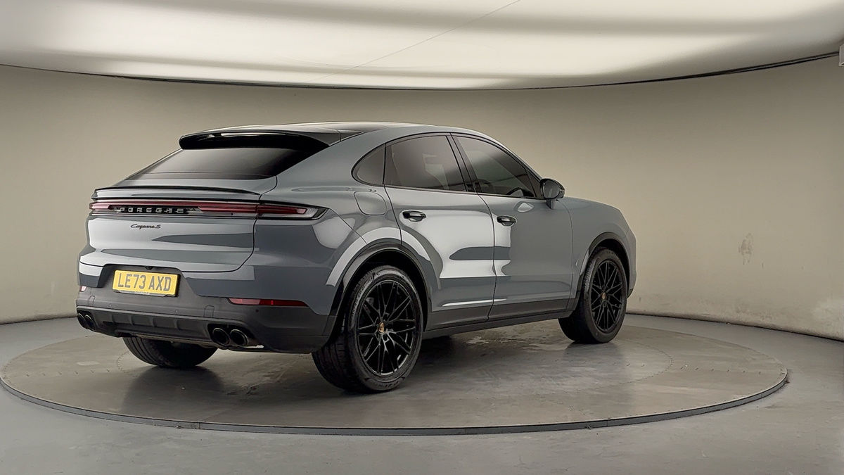 Used Porsche Cayenne 2024 for sale - 77027791: Photo 43