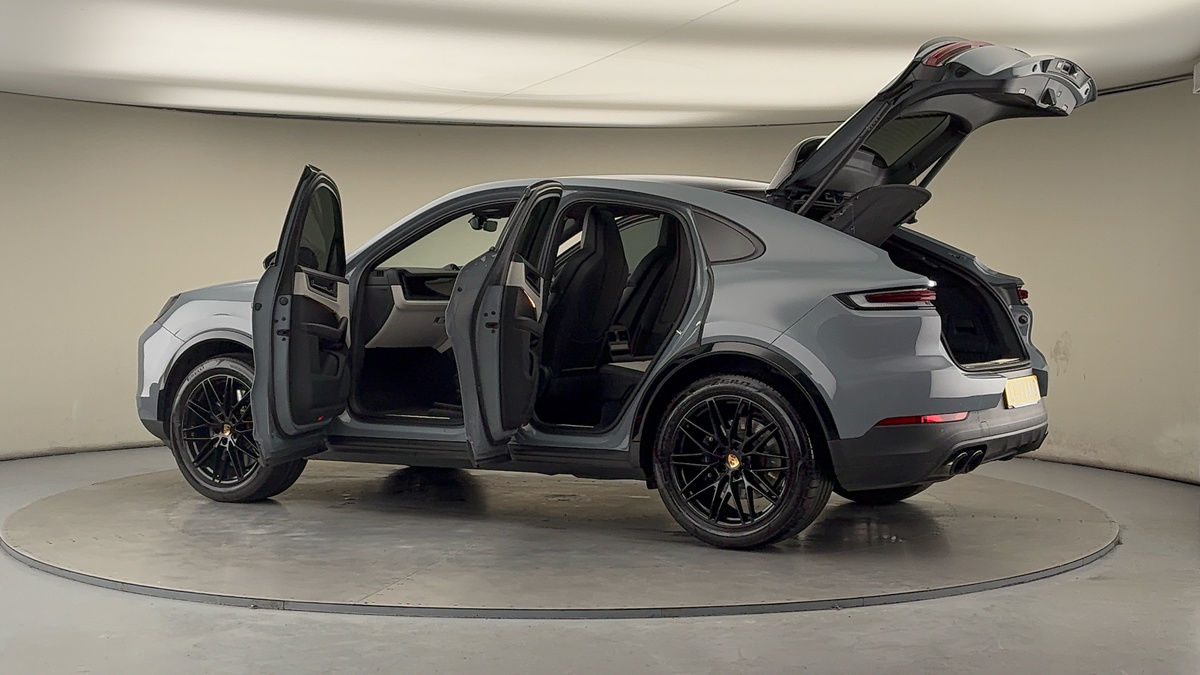 Used Porsche Cayenne 2024 for sale - 77027791: Photo 49