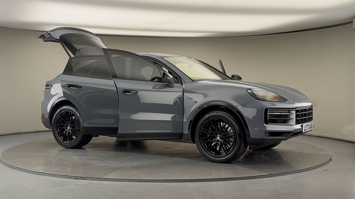 Used Porsche Cayenne 2024 for sale - 77027791: Photo 58