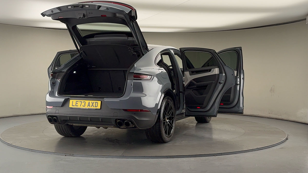 Used Porsche Cayenne 2024 for sale - 77027791: Photo 63