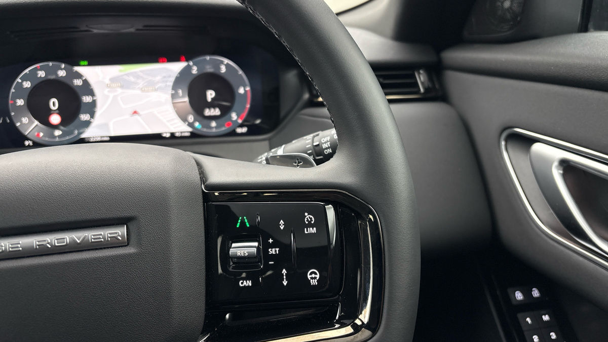 Used Land Rover Range Rover Velar 2024 for sale - 77548022: Photo 14