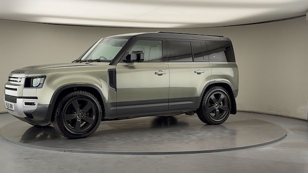 Used Land Rover Defender 110 2021 for sale - 76040265: Photo 29