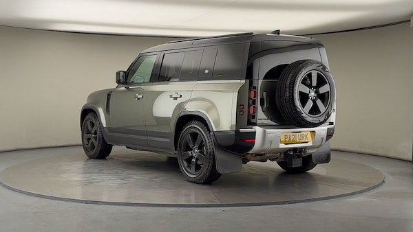 Used Land Rover Defender 110 2021 for sale - 76040265: Photo 2