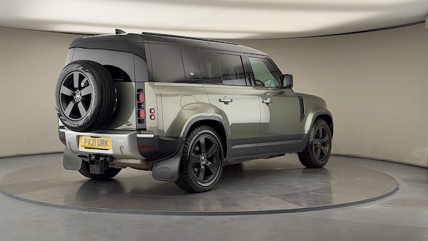 Used Land Rover Defender 110 2021 for sale - 76040265: Photo 39