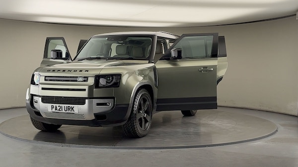 Used Land Rover Defender 110 2021 for sale - 76040265: Photo 50
