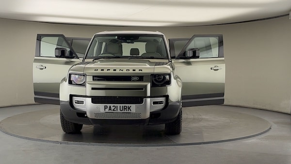 Used Land Rover Defender 110 2021 for sale - 76040265: Photo 51