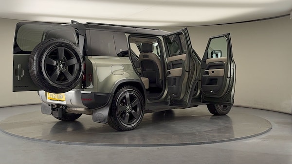Used Land Rover Defender 110 2021 for sale - 76040265: Photo 58