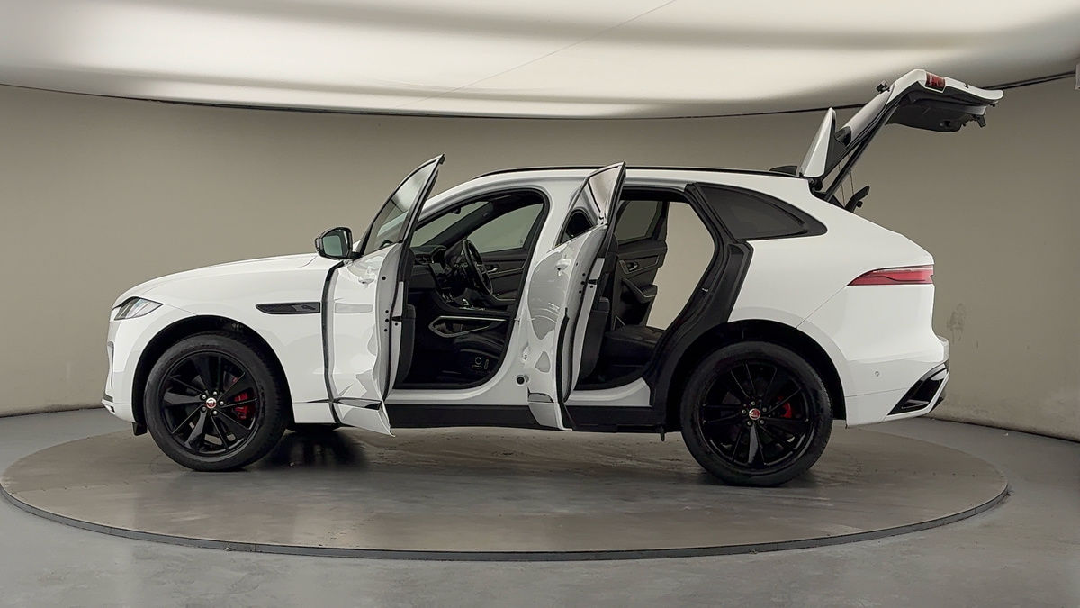 Used Jaguar F-Pace 2022 for sale - 76630363: Photo 48