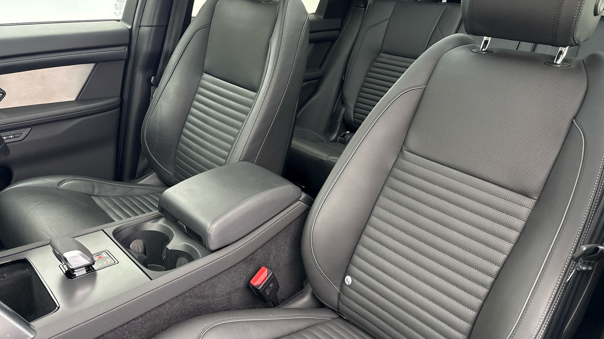 Used Land Rover Discovery Sport 2025 for sale - 78168187: Photo 7
