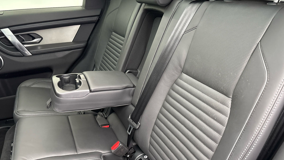 Used Land Rover Discovery Sport 2025 for sale - 78168187: Photo 9