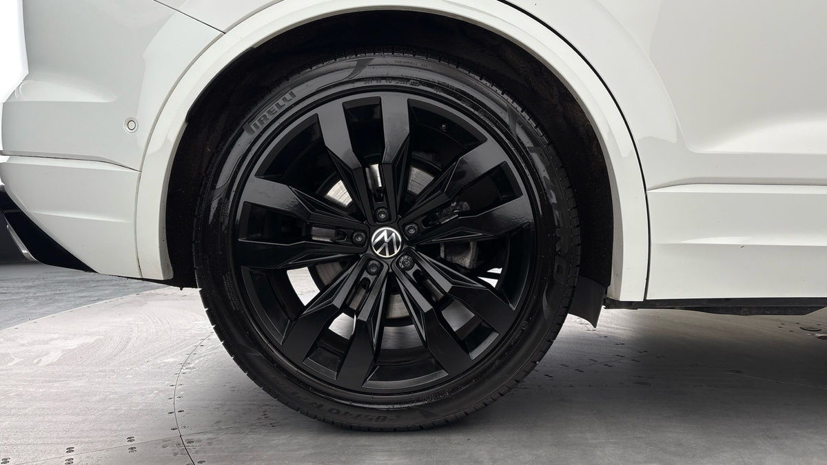 Used Volkswagen Touareg 2023 for sale - 76630369: Photo 10