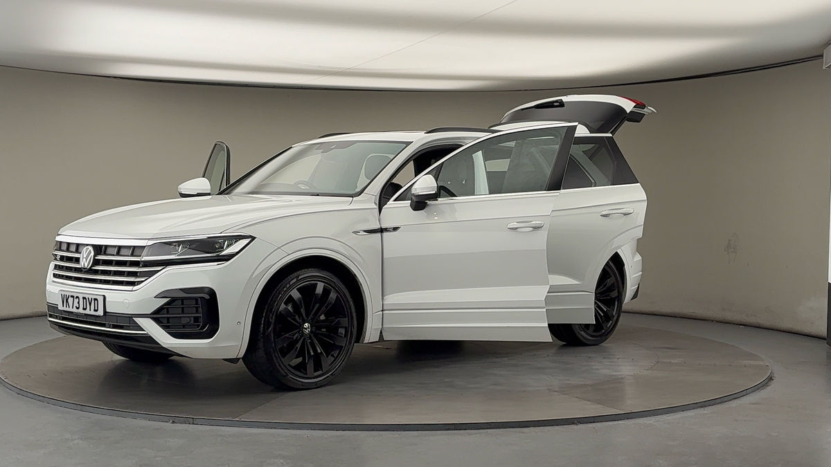 Used Volkswagen Touareg 2023 for sale - 76630369: Photo 22