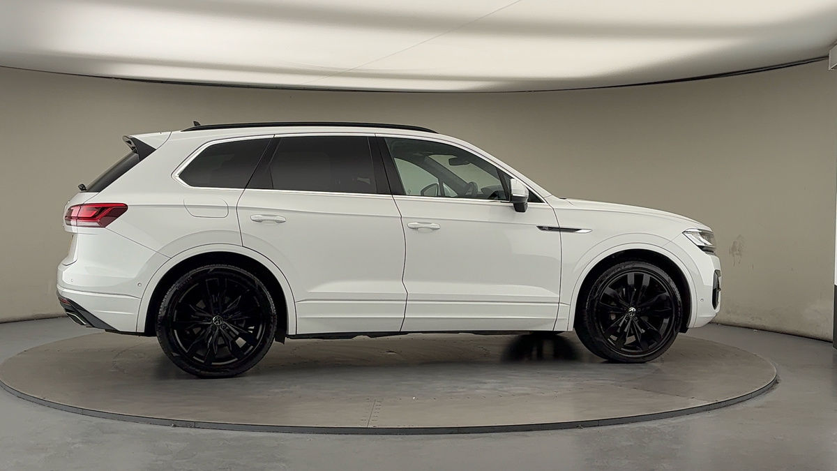 Used Volkswagen Touareg 2023 for sale - 76630369: Photo 39