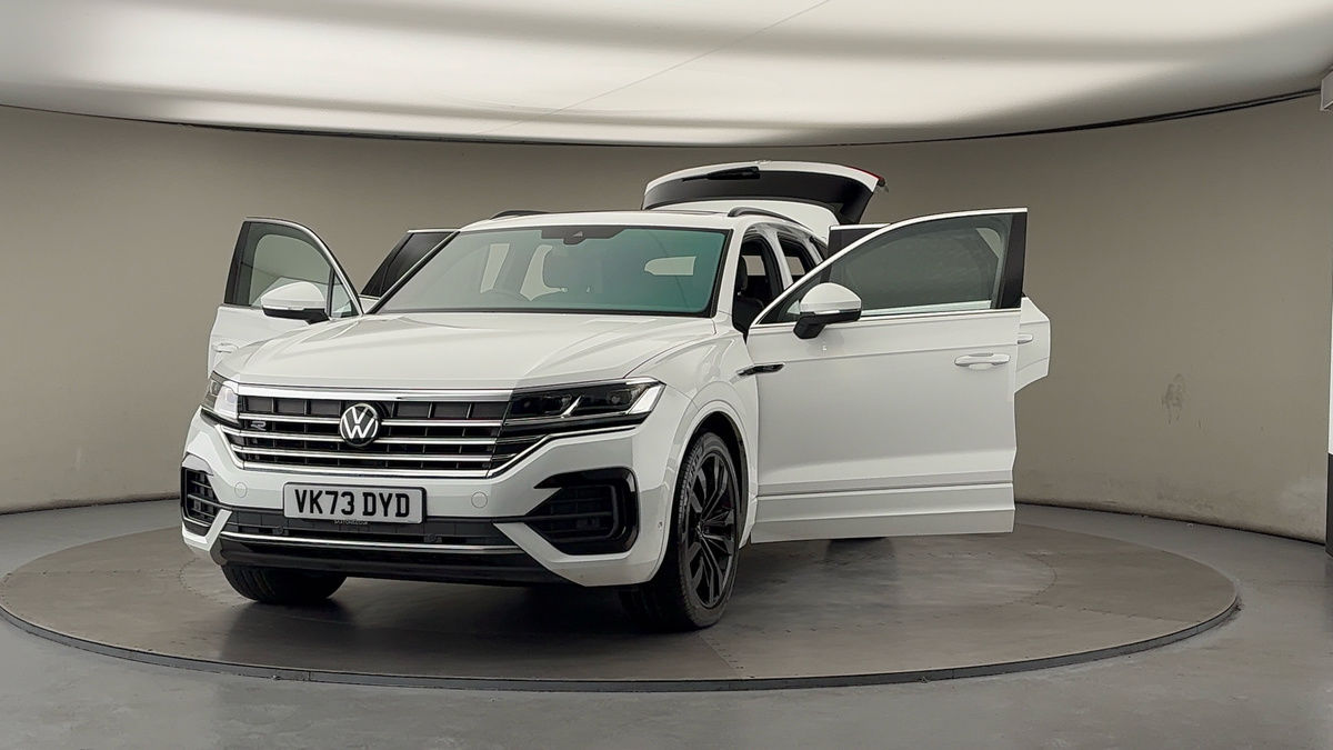 Used Volkswagen Touareg 2023 for sale - 76630369: Photo 52