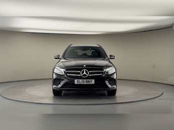 Used Mercedes-Benz GLC 2019 for sale - 77328891: Photo
