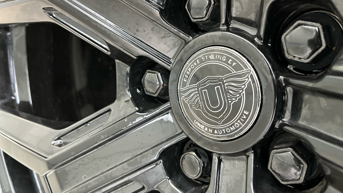 Used Land Rover Defender 2024 for sale - 76751653: Photo 28