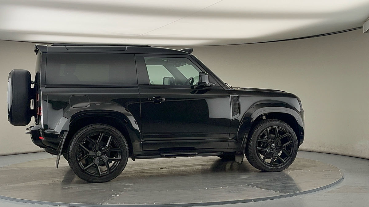 Used Land Rover Defender 2024 for sale - 76751653: Photo 41