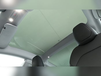 Used Tesla Model 3 2024 for sale - 75336975: Photo