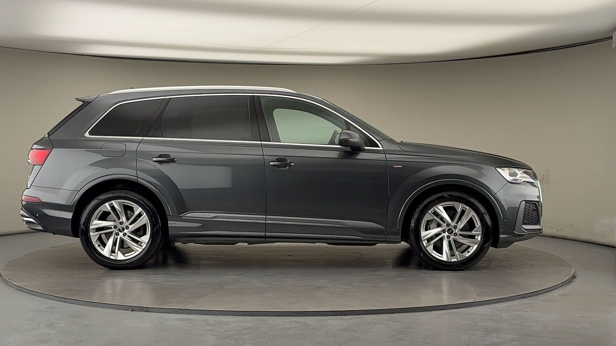 Used Audi Q7 2022 for sale - 76630348: Photo 16