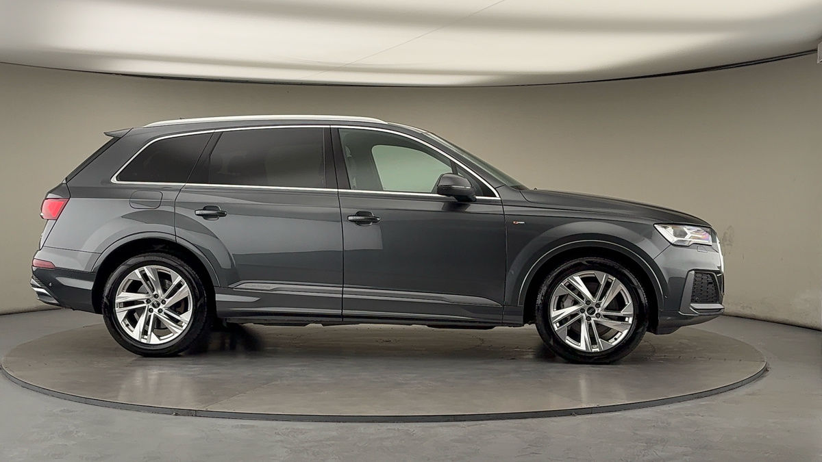Used Audi Q7 2022 for sale - 76630348: Photo 37