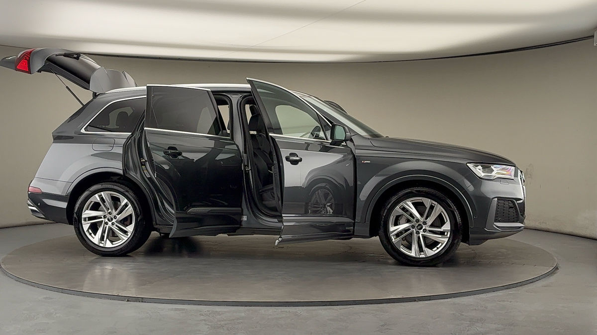 Used Audi Q7 2022 for sale - 76630348: Photo 56