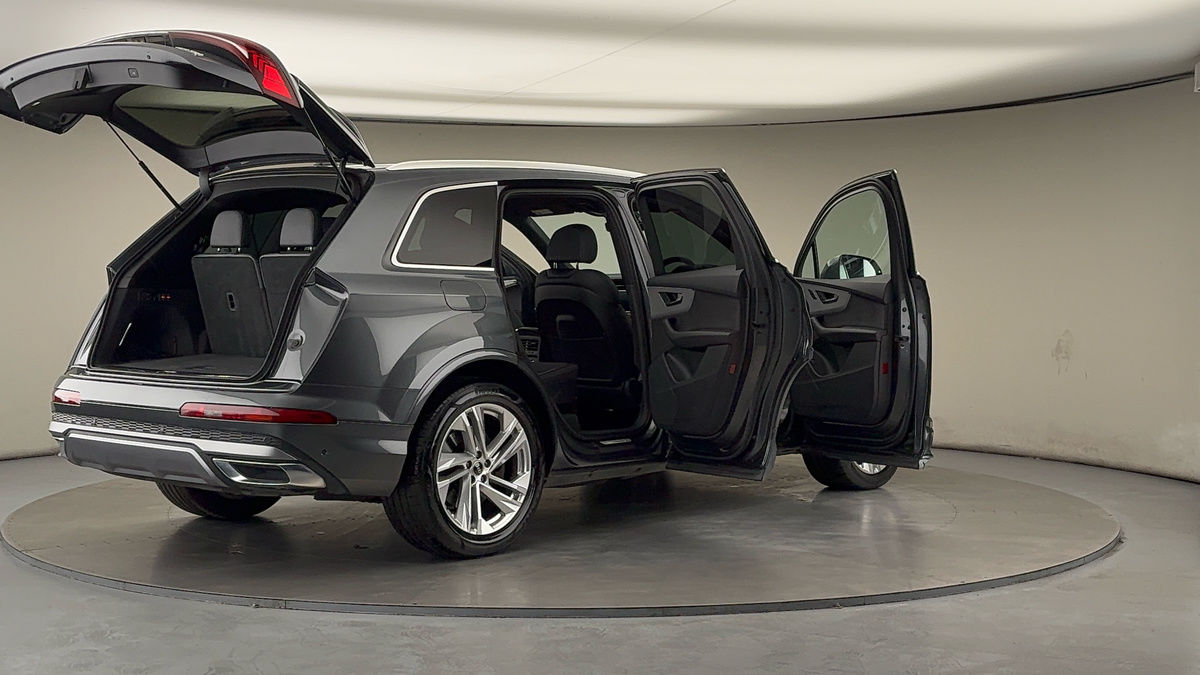Used Audi Q7 2022 for sale - 76630348: Photo 59