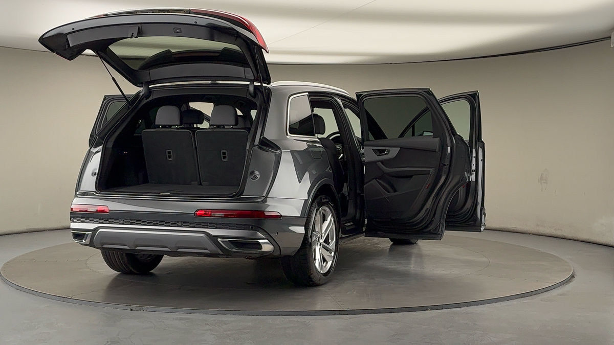 Used Audi Q7 2022 for sale - 76630348: Photo 60