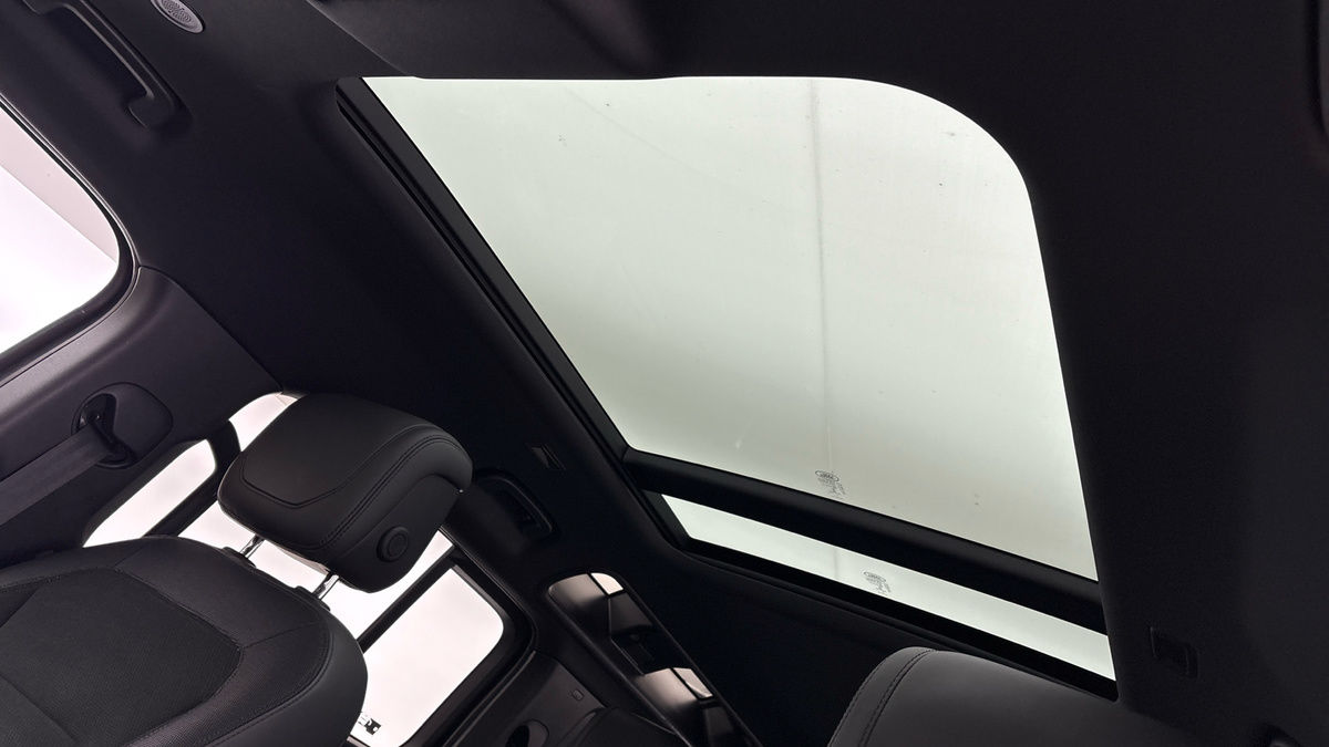 Used Land Rover Defender 110 2021 for sale - 76439734: Photo 12