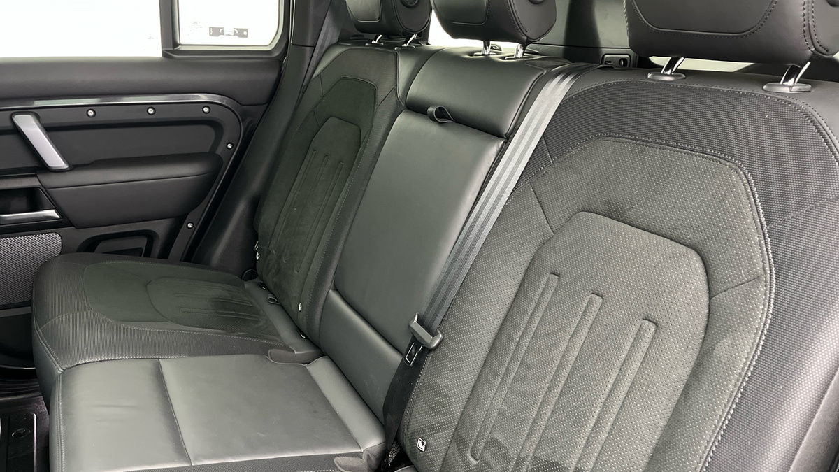 Used Land Rover Defender 110 2021 for sale - 76439734: Photo 15