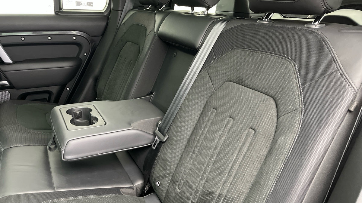 Used Land Rover Defender 110 2021 for sale - 76439734: Photo 17