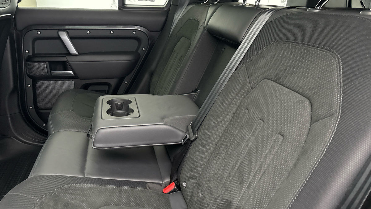 Used Land Rover Defender 110 2021 for sale - 76439734: Photo 18