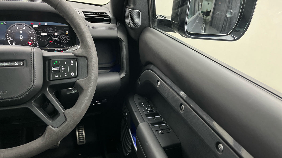 Used Land Rover Defender 110 2021 for sale - 76439734: Photo 27