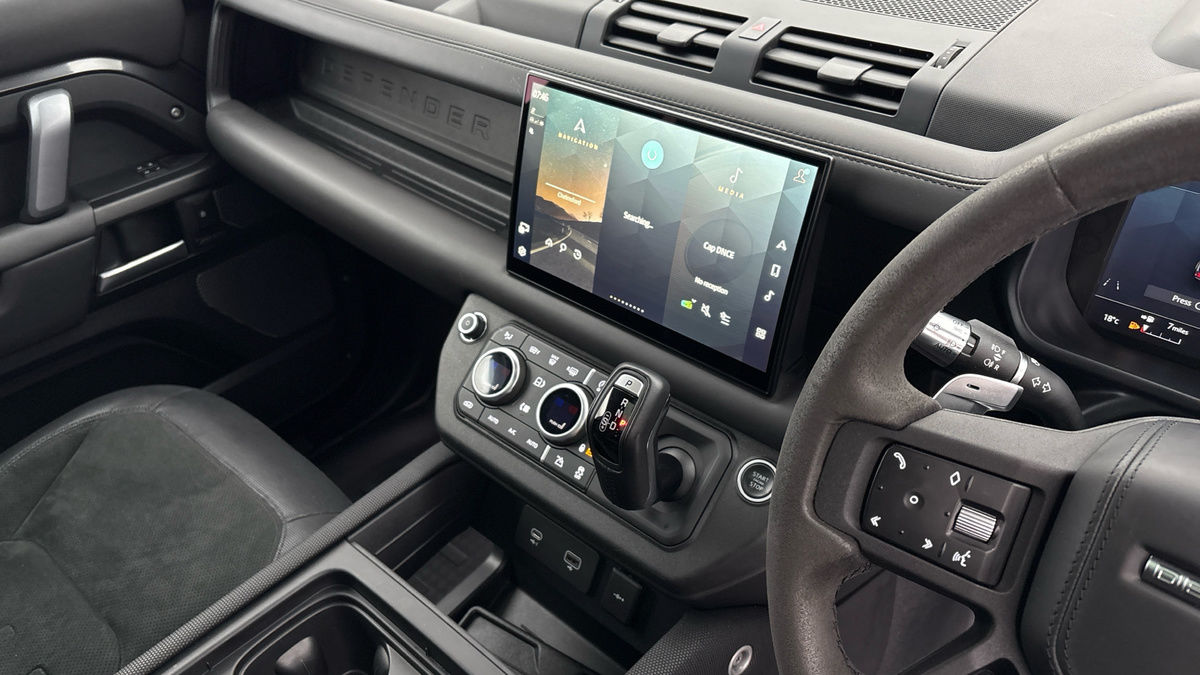 Used Land Rover Defender 110 2021 for sale - 76439734: Photo 36