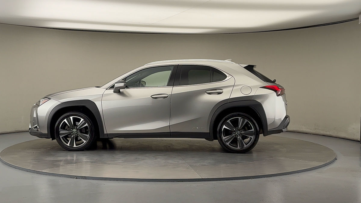 Used Lexus UX 2019 for sale - 75974852: Photo 27