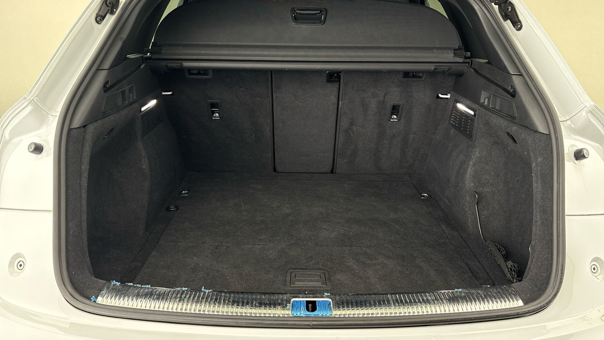 Used Audi Q5 2019 for sale - 76256976: Photo 11