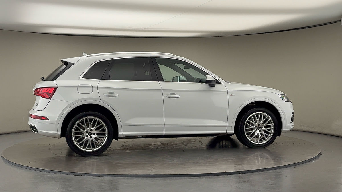 Used Audi Q5 2019 for sale - 76256976: Photo 37