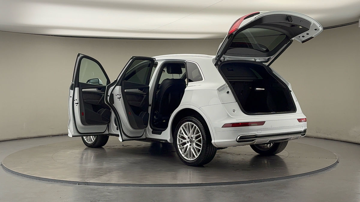 Used Audi Q5 2019 for sale - 76256976: Photo 43