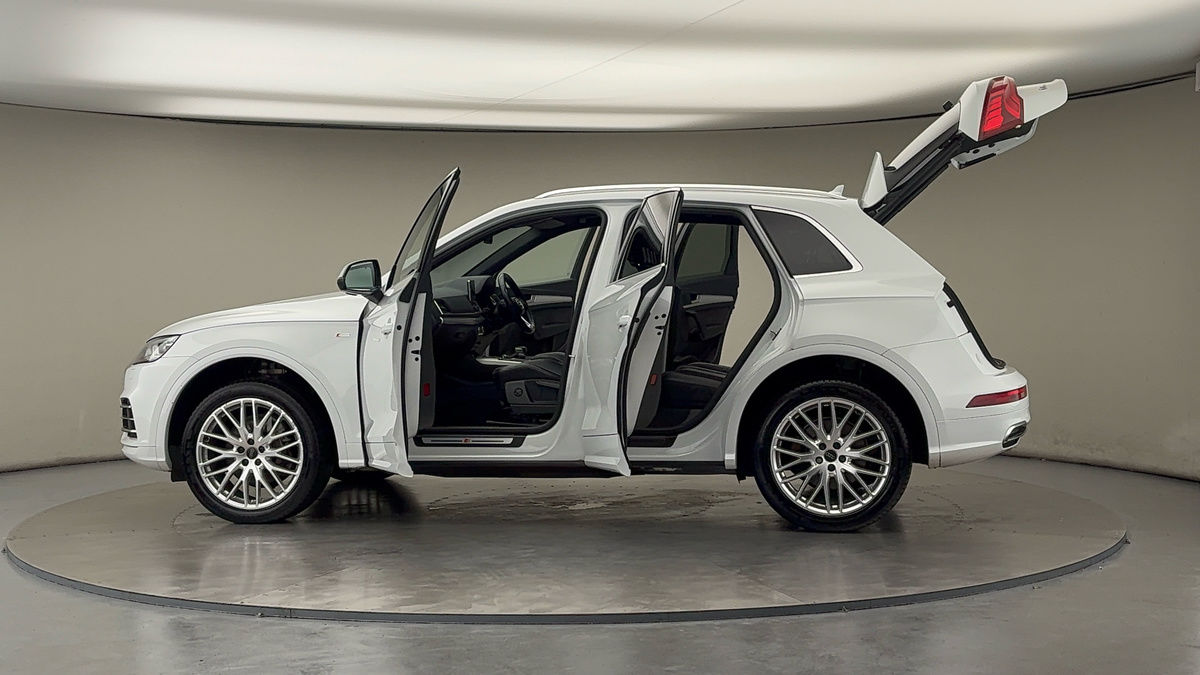 Used Audi Q5 2019 for sale - 76256976: Photo 46