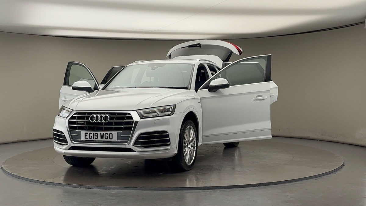 Used Audi Q5 2019 for sale - 76256976: Photo 50