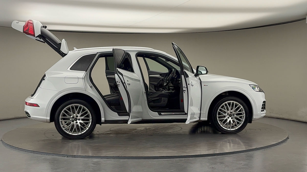 Used Audi Q5 2019 for sale - 76256976: Photo 56