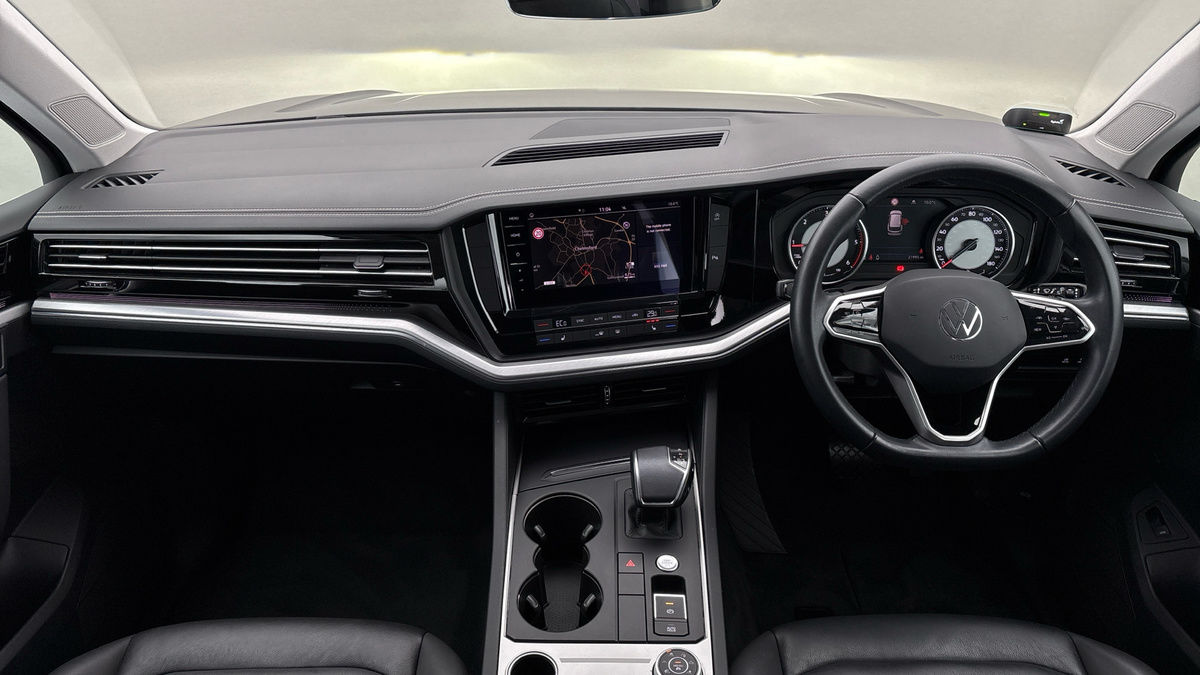 Used Volkswagen Touareg 2023 for sale - 77880790: Photo 12