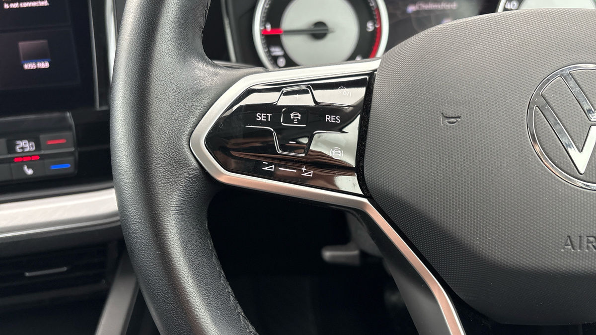 Used Volkswagen Touareg 2023 for sale - 77880790: Photo 13